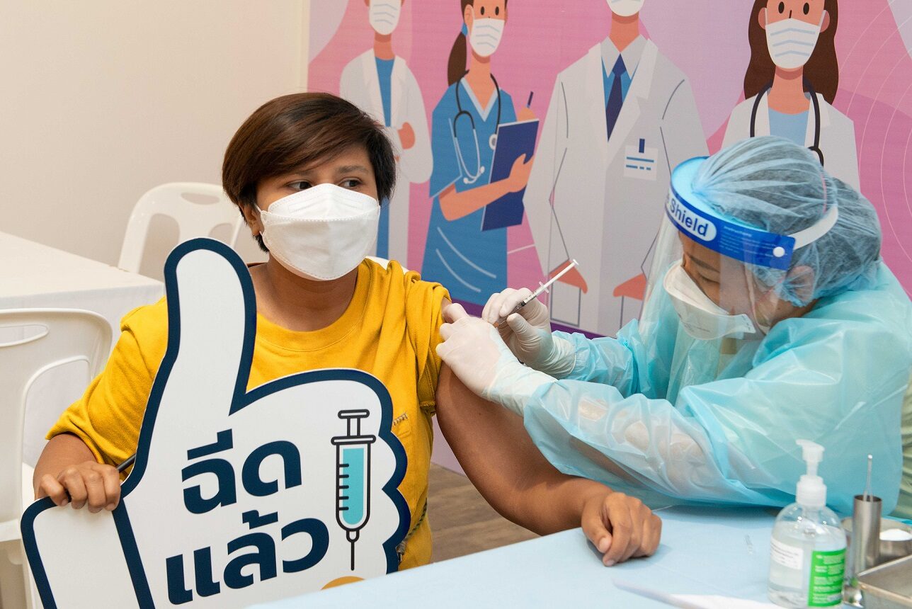 แม็คกรุ๊ป สนับสนุน พนักงานทุกคน ฉีดวัคซีนโควิด-19 สร้างภูมิคุ้มกันหมู่ 