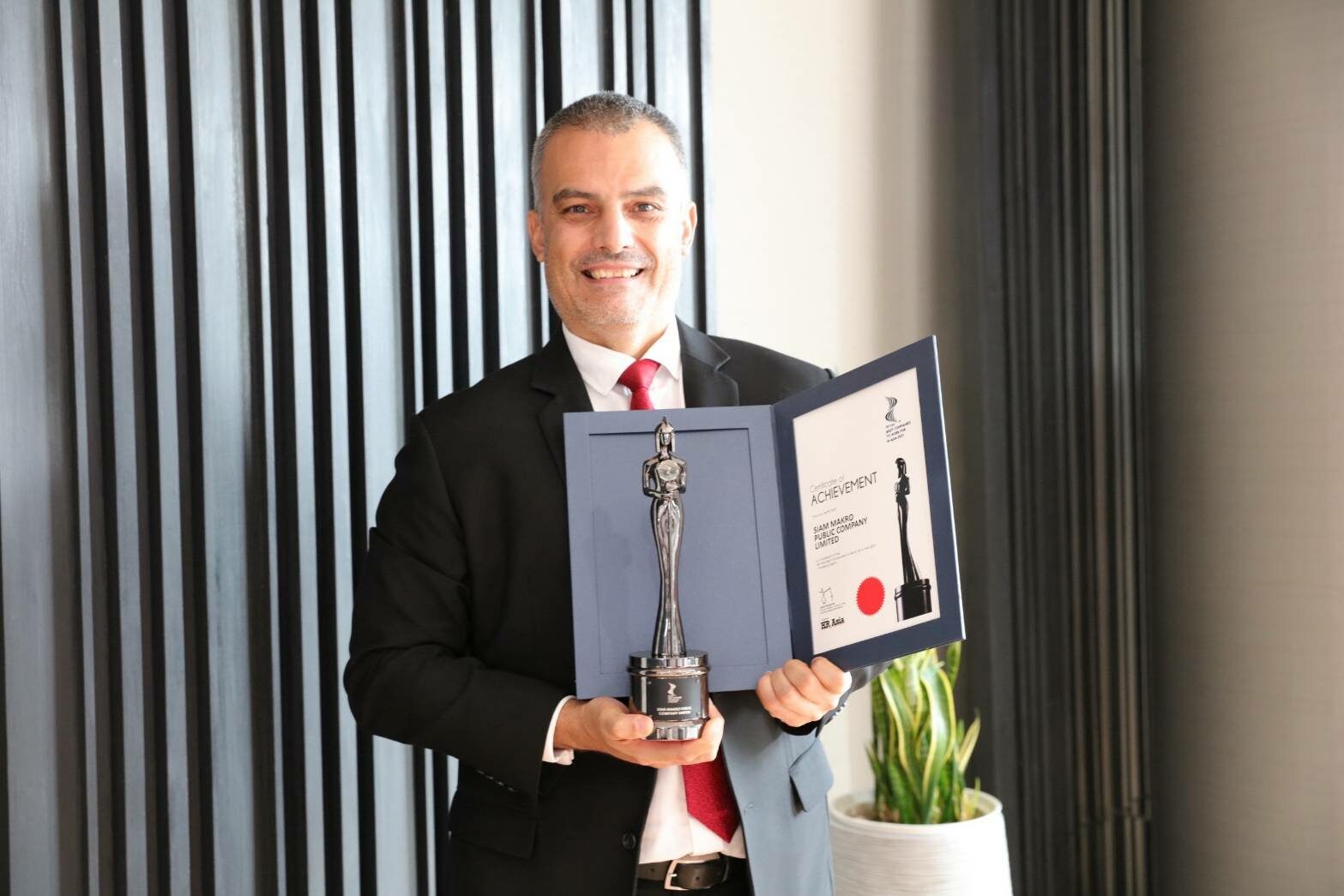 แม็คโคร รับรางวัล HR Asia Awards 2021 องค์กรดีเด่นน่าทำงานมากที่สุดในเอเชีย