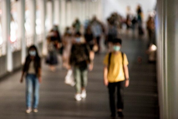 คาดเศรษฐกิจไทยปี 65 ฟื้นตัว 2.8-3.7% ขึ้นกับความรุนแรงของไวรัสโอมิครอน