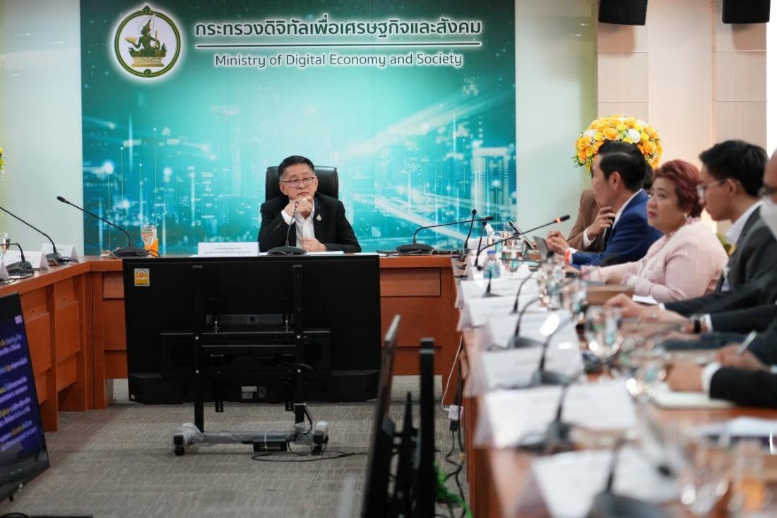 รมว.ดีอี เร่งแก้ไขปัญหาการขาดแคลนกำลังคนดิจิทัล ดึงผู้เชี่ยวชาญด้านดิจิทัลเข้ามาทำงานในไทย