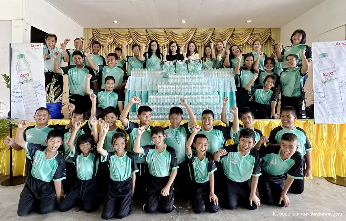 ตัวจริงเรื่องรักษ์โลก ออรา สานต่อโครงการ Aura Upcycling