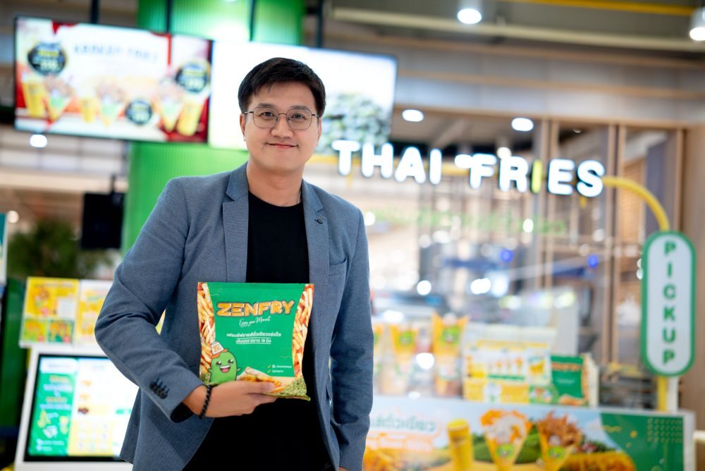 คุณอ๊บ-ทรรศิน อินทานนท์