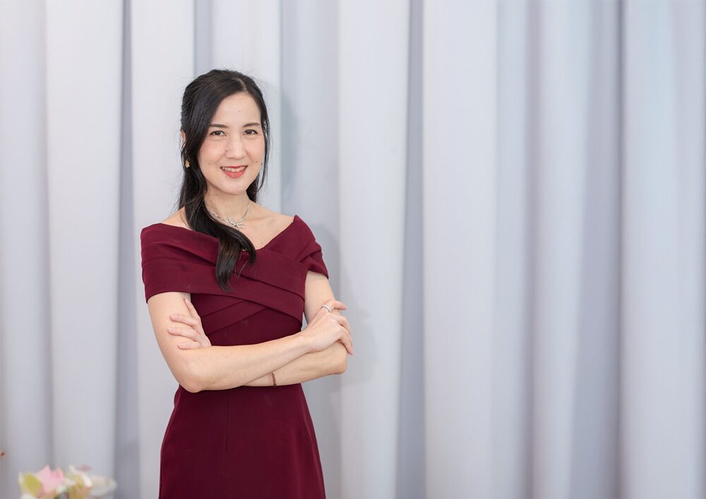 นางสาวภริตา วิริยะรังสฤษฎ์ บรรณาธิการบริหารนิตยสาร Gourmet & Cuisine