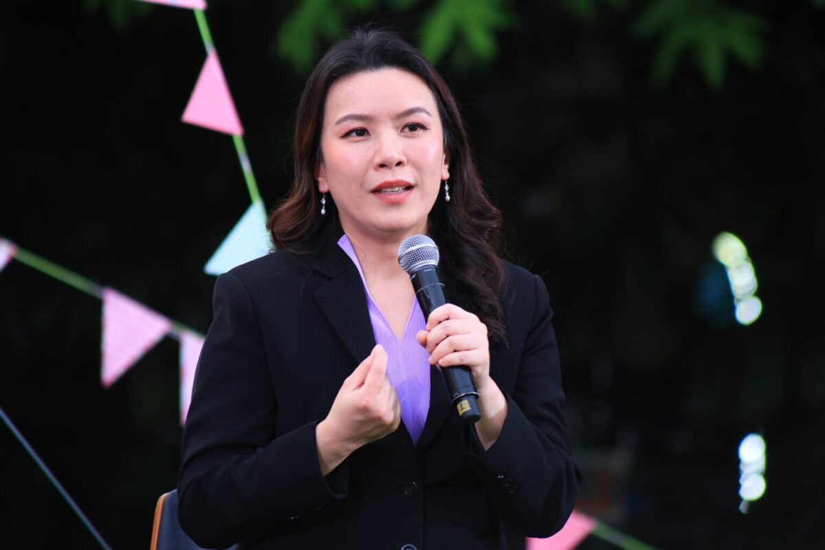 รศ.พญ.ธัญนันท์ ใบสมุทร รองประธาน ผัดไทยทิพย์สมัย 