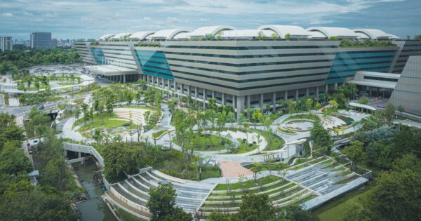 ธพส. ขับเคลื่อน “เมืองคาร์บอนต่ำที่ทำงานร่วมกับธรรมชาติ” สู่ต้นแบบ “ศูนย์ราชการแห่งศตวรรษที่ 21”