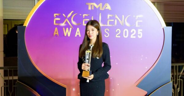 แฟลช เอ็กซ์เพรส คว้ารางวัล Marketing Excellence Award