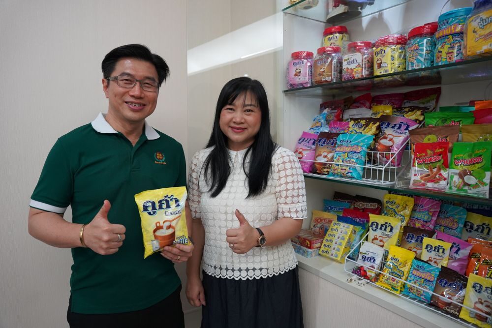 “คูก้า” แบรนด์ในตำนาน ครองใจคนไทยกว่า 40 ปี ผลิตล้านเม็ดต่อวัน!