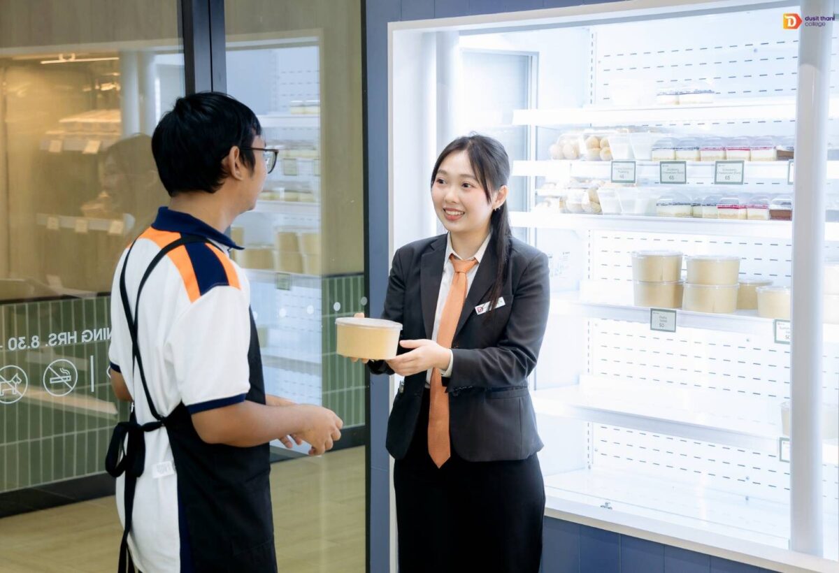 ส่องโมเดล 'วิทยาลัยดุสิตธานี' ยกธุรกิจจริงมาไว้ในรั้ว