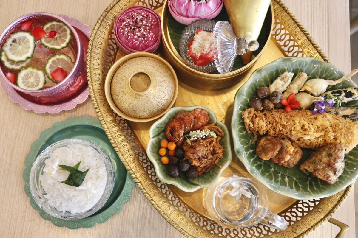 รังสรรค์ "ข้าวประณีต" นาราฯ ยกระดับ กข 43 สู่สำรับข้าวแช่พรีเมียมรับลมร้อน
