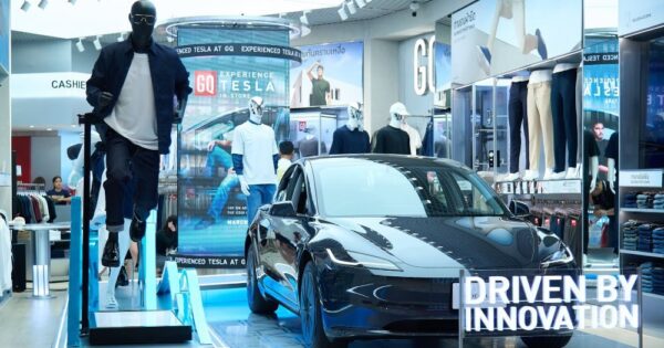 GQ พลิกโฉมสู่ Innovation Lifestyle Space ชวนสัมผัส Tesla Experience ที่เมกาบางนา