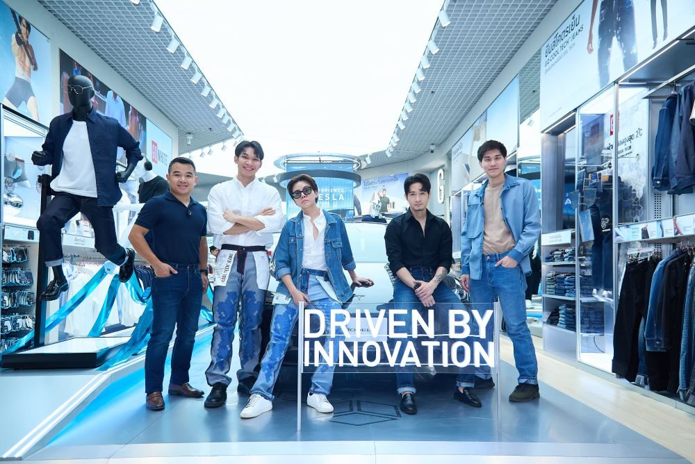 GQ พลิกโฉมสู่ Innovation Lifestyle Space ชวนสัมผัส Tesla Experience ที่เมกาบางนา