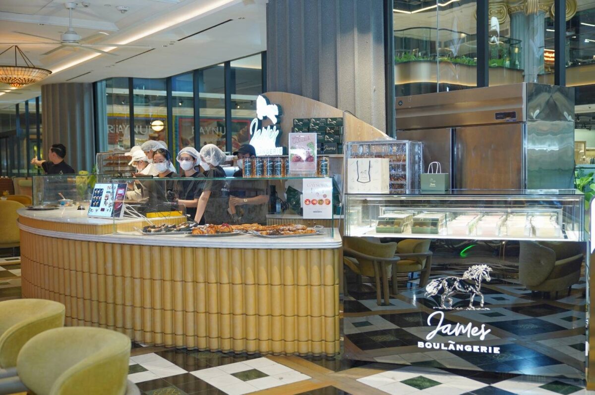 James Boulangerie ผู้จุดไวรัลครัวซองต์คิวยาว ทุ่มงบ 100 ล้าน พลิกโฉมสู่แลนด์มาร์กครอบครัว