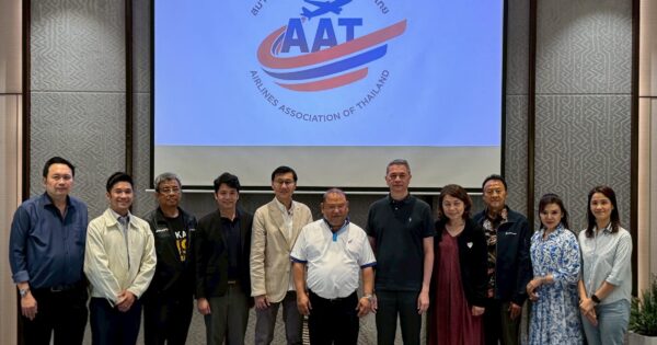 สมาคมสายการบินฯ เสนอรัฐลดภาษีน้ำมันเครื่องบินชั่วคราว รับมือวิกฤตโลก หวังลดต้นทุน–พยุงค่าตั๋วไม่ให้พุ่ง
