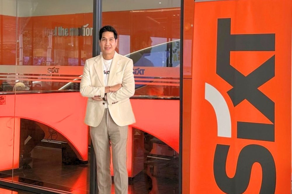 นายภูมน สมดี ผู้จัดการทั่วไป ซิกท์ รถเช่า ประเทศไทย (SIXT)