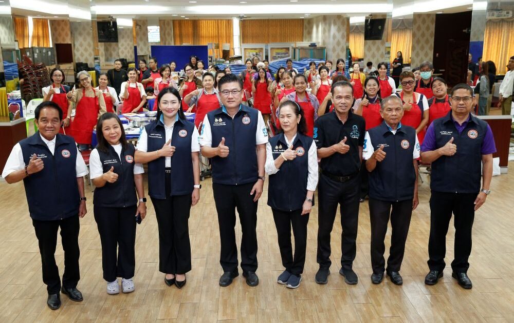 เทศบาลนครรังสิต จัดอบรมขนมไทยชาววัง สร้างอาชีพสู่ชุมชน