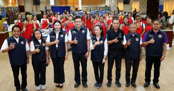 เทศบาลนครรังสิต จัดอบรมขนมไทยชาววัง สร้างอาชีพสู่ชุมชน