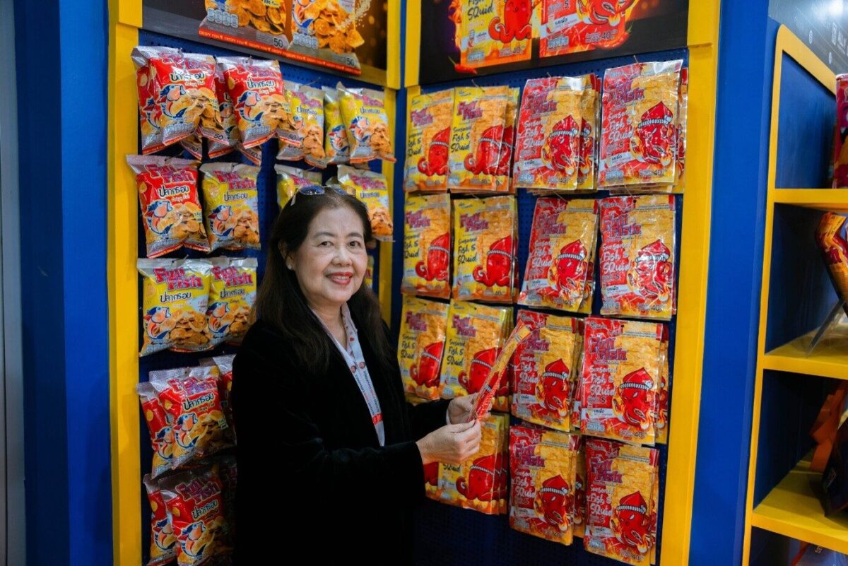 คุณดา-ลัดดาวัลย์ เอื้อจงมานี · ประธานกรรมการบริษัท ดาสมุทร จำกัด 