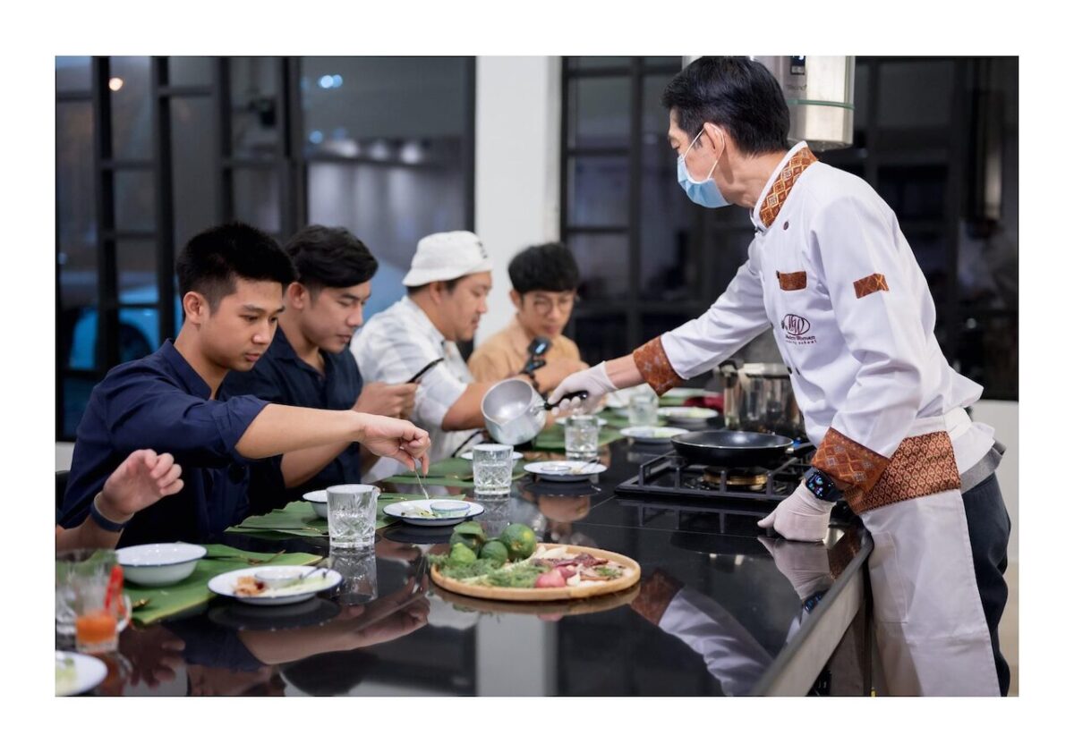 Cooking Table