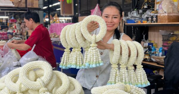 ต้อนรับวันแม่ “ตลาดสี่มุมเมือง” รวมพวงมาลัยมะลิสด - มาลัยพระกรฝีมือประณีตระดับชาววัง เริ่มต้น 40 บาท