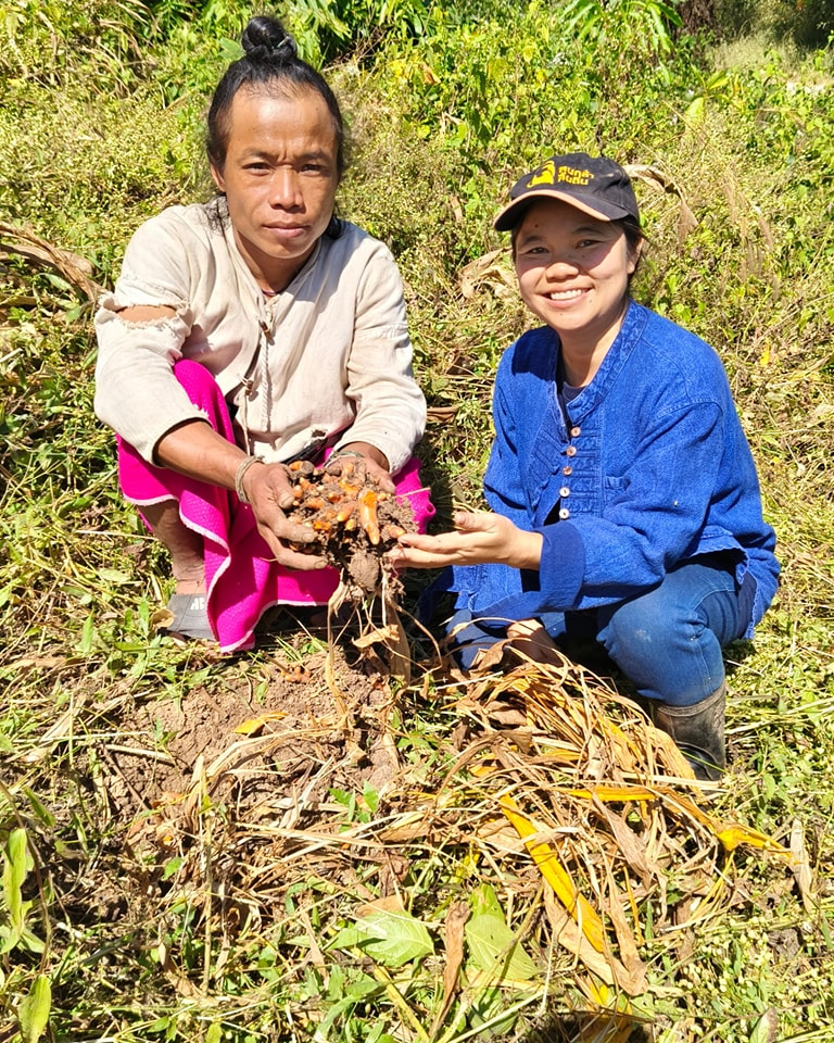คุณจอน-เสาวลักษณ์ มณีทอง