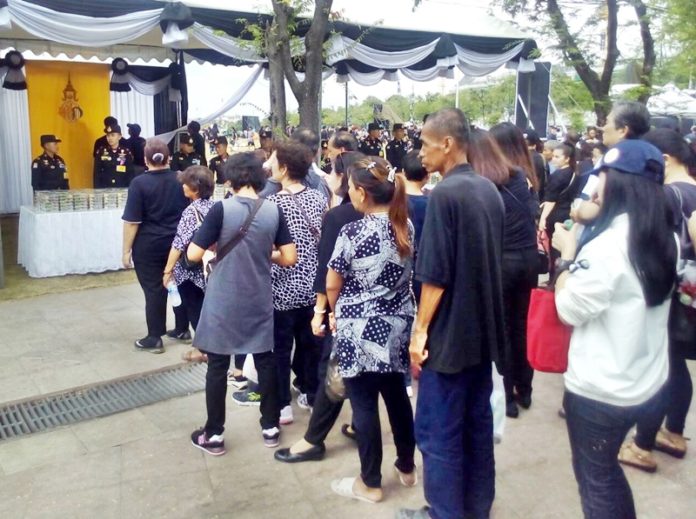 568