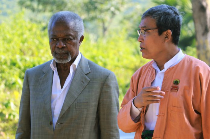 นายโคฟี อันนัน / AFP PHOTO / KHINE HTOO MRAT