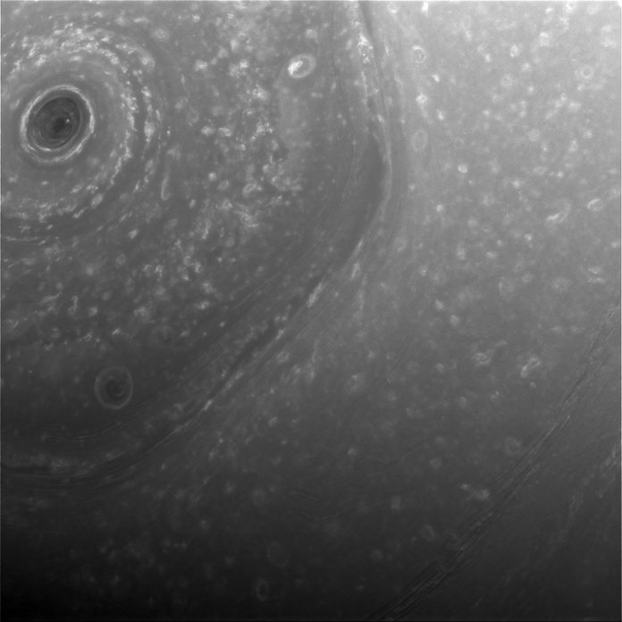 This image obtained from NASA shows part of the giant, hexagon-shaped jet stream around Saturn from the Cassini spacecraft about 36 hours before the spacecraft's close pass by the outer edges of Saturn's main rings. The image was taken with the Cassini spacecraft wide-angle camera on Dec. 3, 2016, at a distance of about 240,000 miles (390,000 kilometers) from Saturn. / AFP PHOTO / NASA/JPL-CALTECH / HO / RESTRICTED TO EDITORIAL USE - MANDATORY CREDIT "AFP PHOTO / NASA/JPL-Caltech/Space Science Institute" - NO MARKETING NO ADVERTISING CAMPAIGNS - DISTRIBUTED AS A SERVICE TO CLIENTS