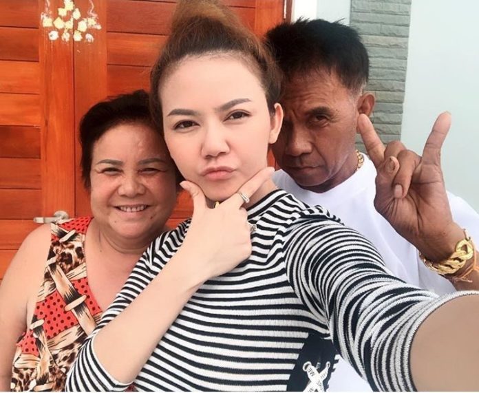 จ๊ะ อาร์สยาม เมินเรื่องรัก-ไม่โฟกัสงาน หันทุ่มซื้อนาฬิกาหรูเก็งกำไร