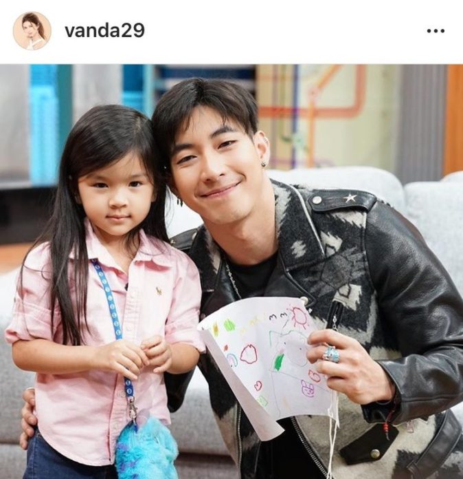 โบว์ แวนดา เผยสาเหตุเพื่อนไม่ยอมเล่นกับ น้องมะลิ ขำๆรสนิยมแต่งตัวของลูกสาว