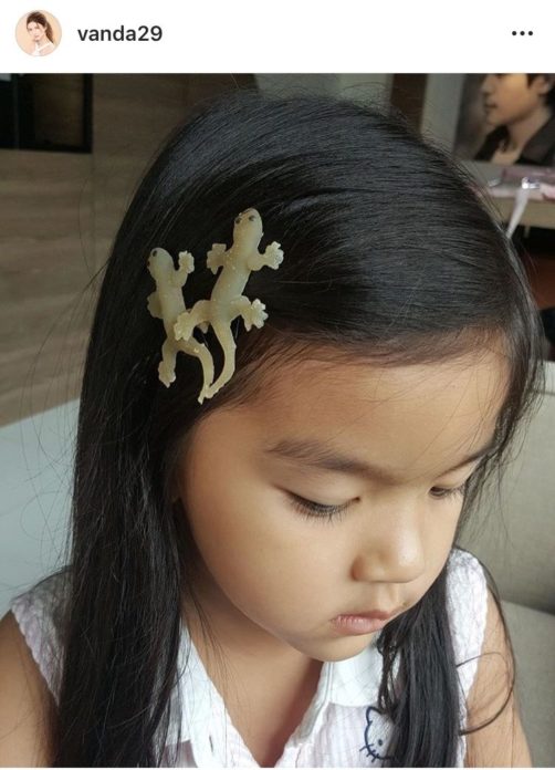 โบว์ แวนดา เผยสาเหตุเพื่อนไม่ยอมเล่นกับ น้องมะลิ ขำๆรสนิยมแต่งตัวของลูกสาว