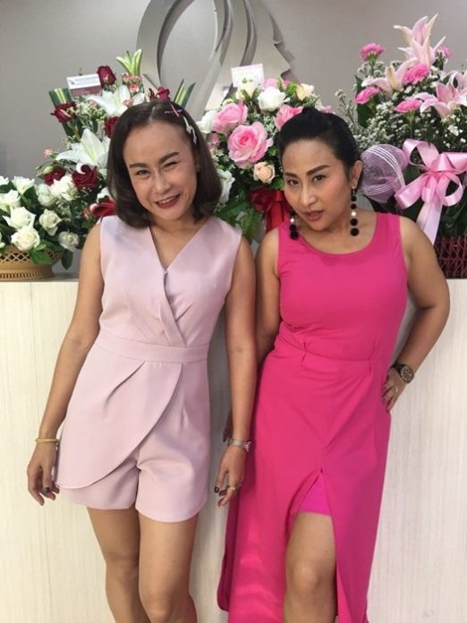 ลาล่า ลาล่า แจงหอมแก้ม เบิ้ล แค่เล่น-ปัดชู้สาว ด้าน ลูลู่ สะดุดคอมเมนต์ติง หากินน้อง!