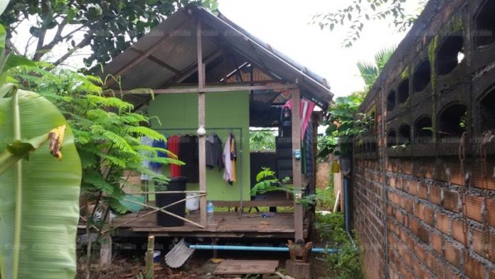 สภาพบ้านที่ 2 พ่อ-ลูกใช้อยู่อาศัยกัน