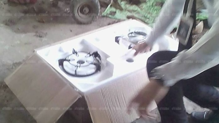 เตาแก็สที่ซื้อไว้ และยังไม่ได้แกะใช้