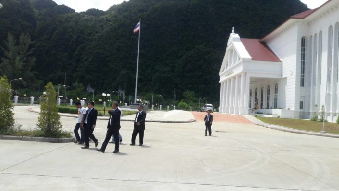 รุมโทรม พังงา 