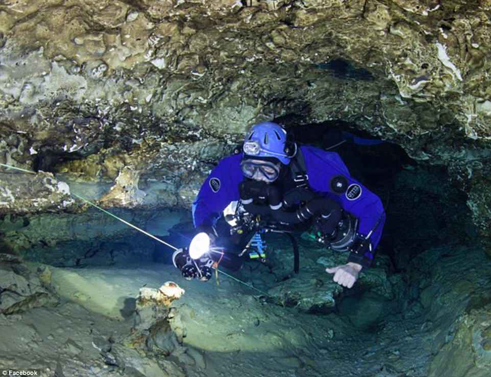 หมอริชาร์ด ถ้ำหลวง หมอริชาร์ด หมูป่า