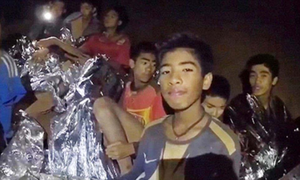 หมอริชาร์ด ถ้ำหลวง หมอริชาร์ด หมูป่า