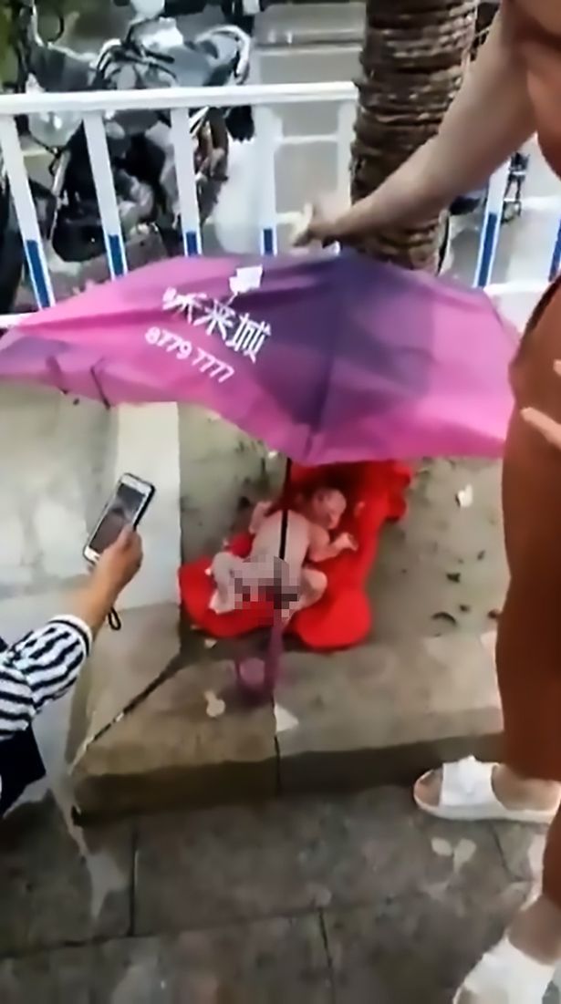แม่จีนรับไม่ได้ลูกสาววัย 15 “คลอดหลาน”