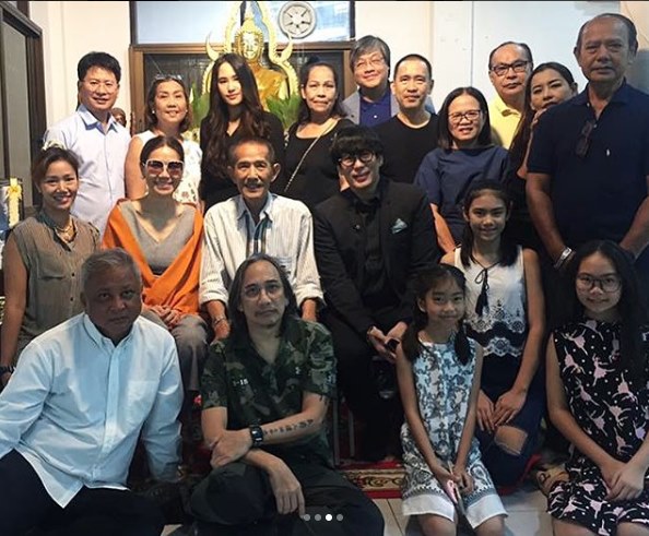 แหวนฐิติมา เพื่อนศิลปินและครอบครัวร่วมทำบุญครบรอบ1ปีที่แหวนจากไป
