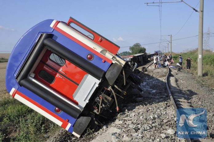 สังเวยรถไฟตุรกีตกราง 