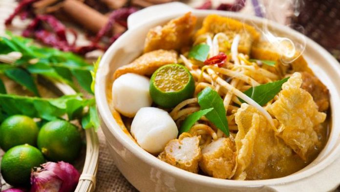 ส้มตำไทยติดท็อปเท็น
