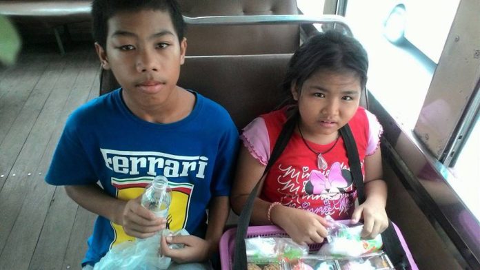 2 พี่น้องสู้ชีวิต พ่อป่วยหนัก ต้องหยุดเรียนมาขายขนม
