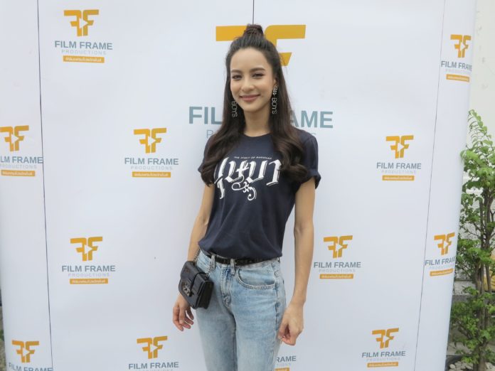 กรีน ลั่น ไร้ปัญหา ขวัญ ลือซุ่มคบอดีตหวานใจ ไฮโซแพทริค ยันแค่เพื่อน