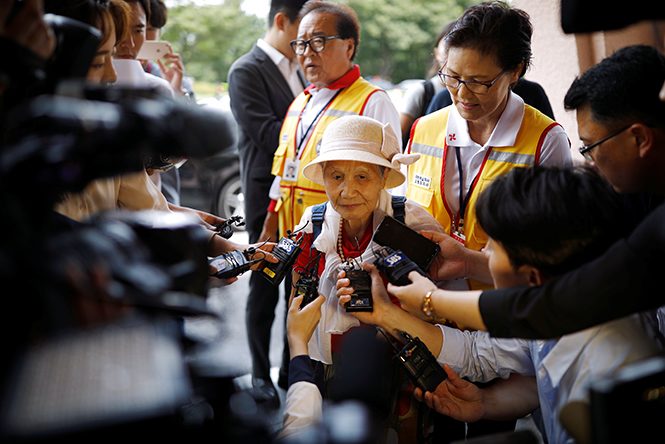 พลัดพรากเกิน60ปี