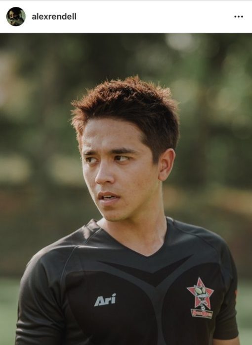 'อเล็กซ์' รับ มีคนคุย ไม่อยากให้โฟกัสว่าเป็นใคร เผย ให้ความสำคัญพ่อ-แม่ ก่อน