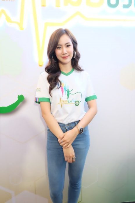 'ตูมตาม-ญิ๋งญิ๋ง' เพิ่งจะรับงานคู่ เหตุคิวงานไม่ตรงกัน - เผยทะเลาะแฟนคลับ 'ฟิล์ม'