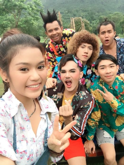 ธัญญ่า อาร์สยาม เจอน้ำป่าไหลทะลักเข้ารีสอร์ต ขณะถ่ายหนังที่ จ.นครนายก