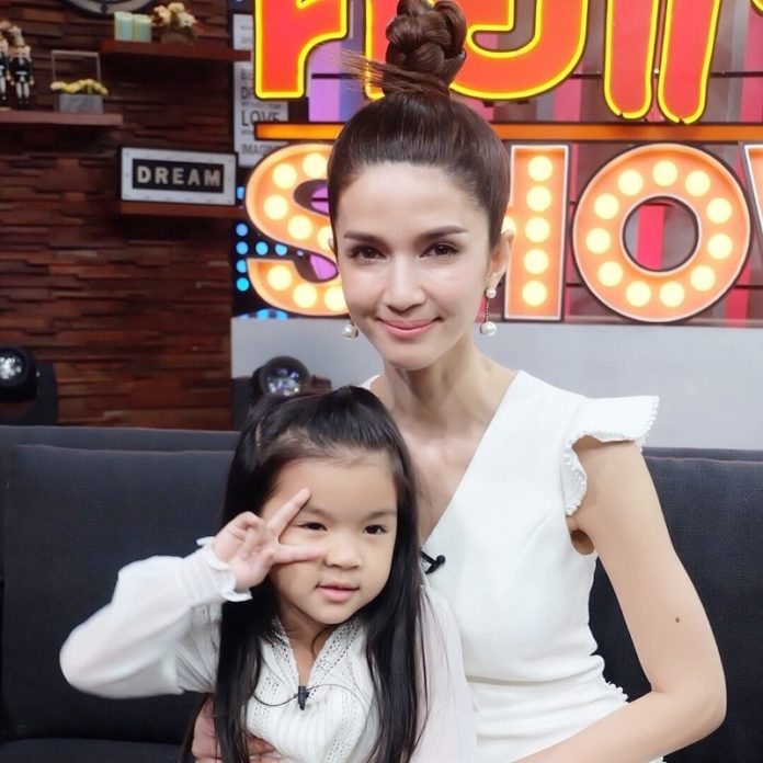 โบว์ แวนดา โต้ดราม่าเรื่องเยอะ-ชอบสร้างกระแส กระทบใจโดนว่าเอาสามีมาทำมาหากิน!