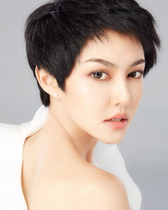 เก๋ เลเดอเรอร์