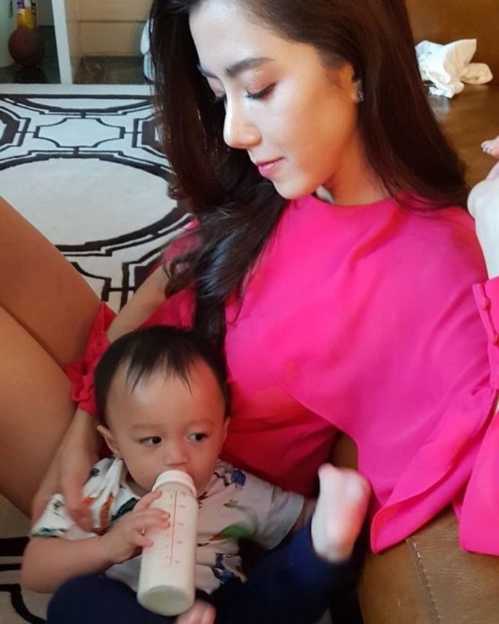 แพร วทานิกา ให้สัญญากับหลาน ‘แพร-วทานิกา’ บอก ‘สายฟ้า’ น้าจะปรับปรุงการแต่งนะลูก!
