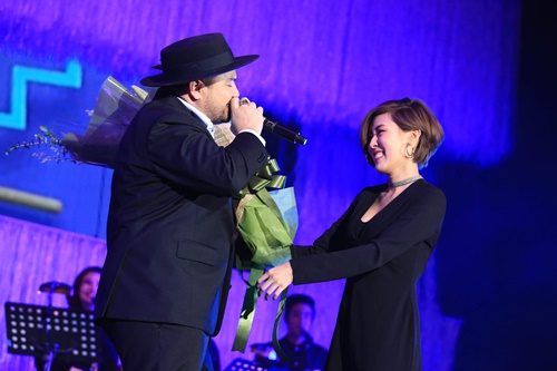 โอ๊ต ปราโมทย์ คอนเสิร์ตครั้งแรก! ‘โอ๊ต-ปราโมทย์’ เสิร์ฟความสนุกครบรส-ขนแขกรับเชิญล้นเวที